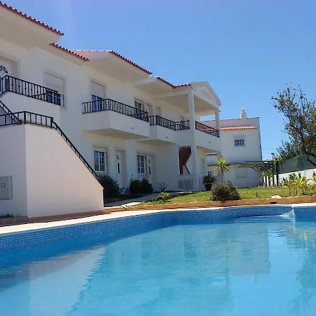 Appartement 2 Bed Flat - Sleeps 4 - Parking - Wifi Albufeira
